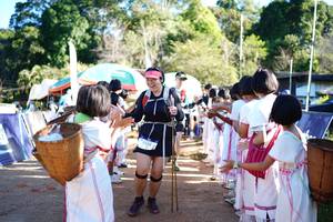 BIB: 950
                            <button type="button" onclick="openModal(19050474)" class="btn btn-primary btn-sm float-right btn-popup" data-toggle="modal" data-target=".modal-high-quality">
                        <i class="fas fa-shopping-cart"></i> Add to Cart
                    </button>
                                            <button type="button" onclick="isThisMe(19050474, true)" class="btn btn-success btn-sm float-right btn-popup btn-isme hidden" data-toggle="tooltip" data-placement="bottom" title="นี่คือรูปของคุณใช่ไหม คลิกที่นี่เพื่อเอาเข้าอัลบั้ม">
                        <i class="fas fa-plus"></i> Add to album
                    </button>
                    <button type="button" onclick="isThisMe(19050474, false)" class="btn btn-warning btn-sm float-right btn-popup btn-isnotme hidden">
                        <i class="fas fa-ban"></i> Remove from album
                    </button>